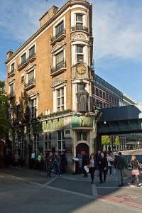 Blackfriars Pub